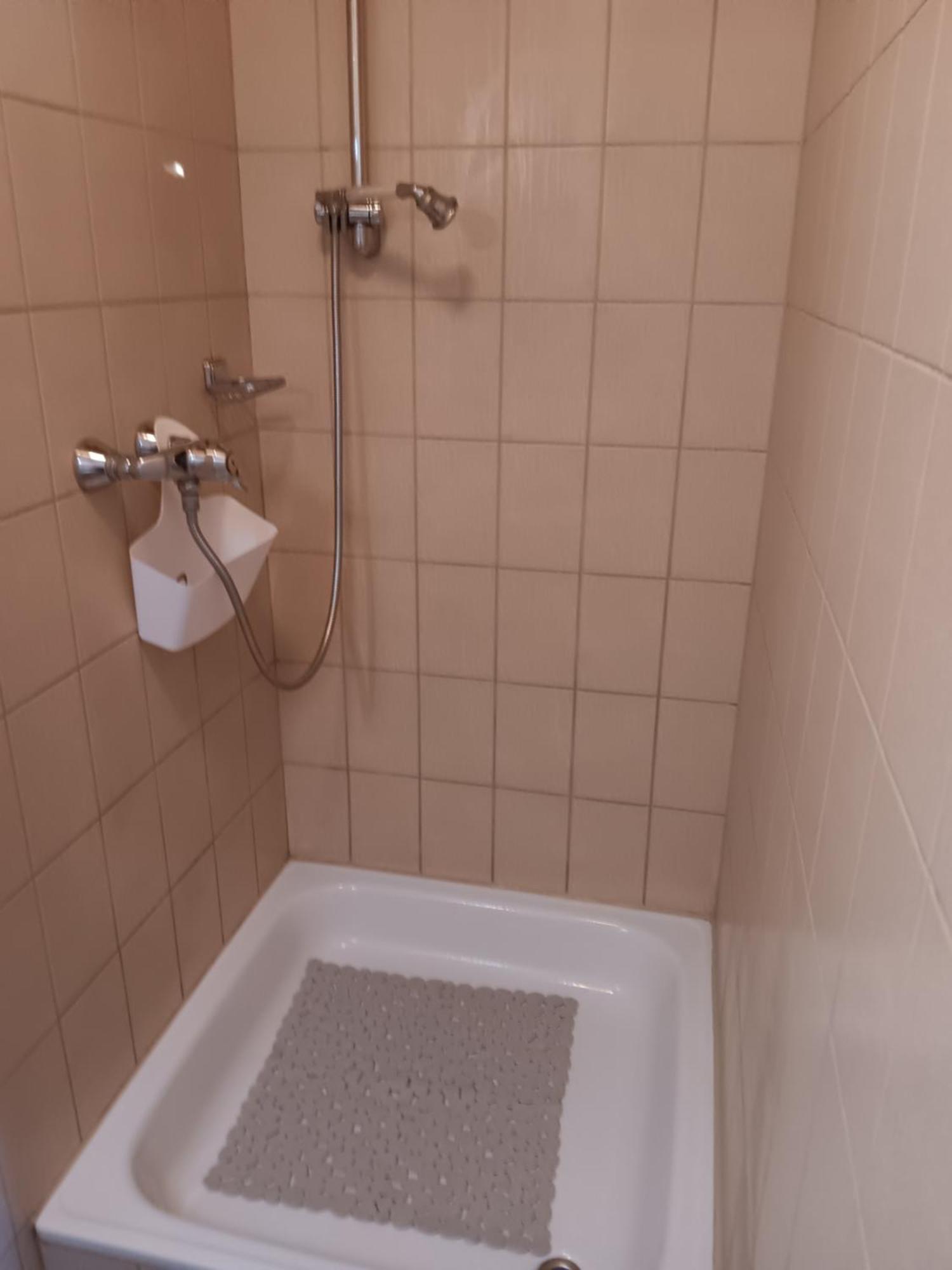 Laendlezimmer Rankweil Bagian luar foto